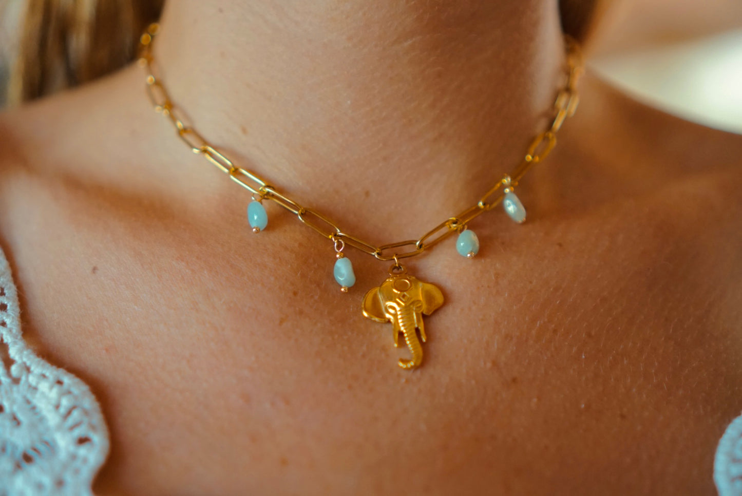 Golden necklace with jade, pearls &amp; elephant 